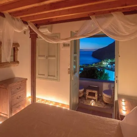 Acqua Blu Boutique Aparthotel 3*